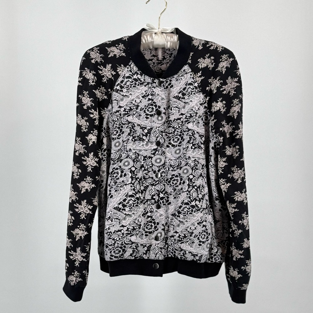 Free People Black White Floral Rayon Bomber Jacket Snap Closure Size M